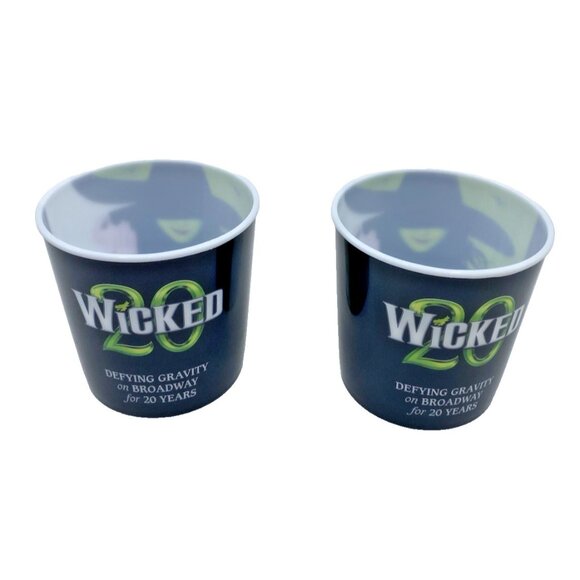 Wicked The Musical Souvenir Plastic Cup Tumbler 10 oz Lot of 2 Broadway Souvenir - Picture 3 of 9